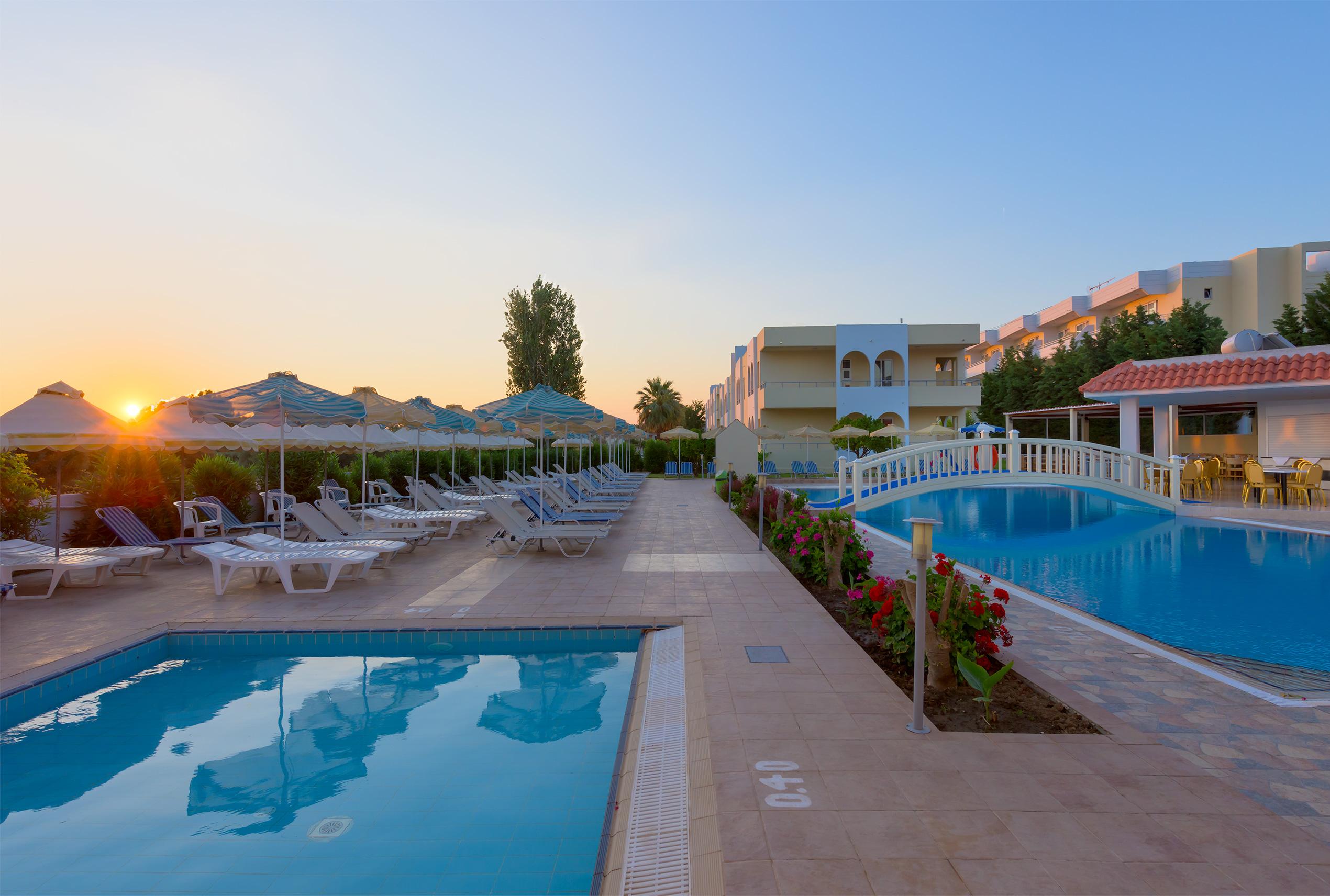 Memphis Beach Hotel โคลิมเบีย ภายนอก รูปภาพ