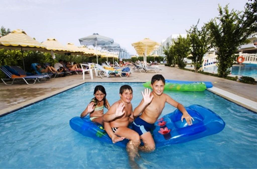 Memphis Beach Hotel โคลิมเบีย ภายนอก รูปภาพ